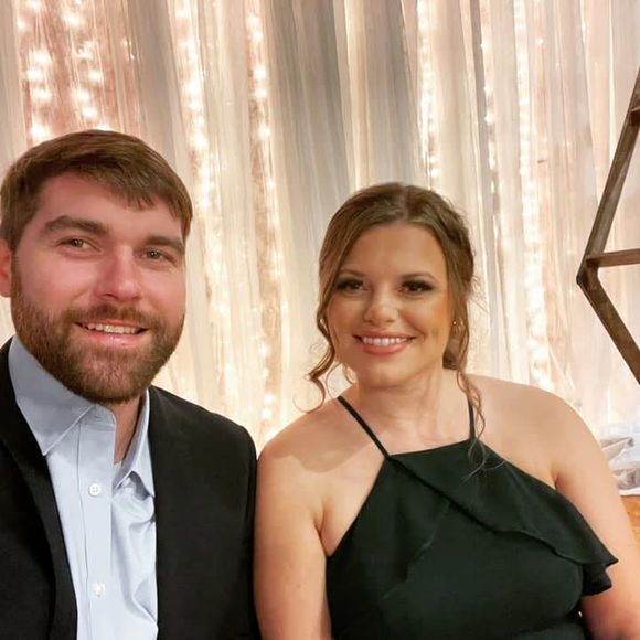 Meet your Posher, Brooke - Picture 1 of 1